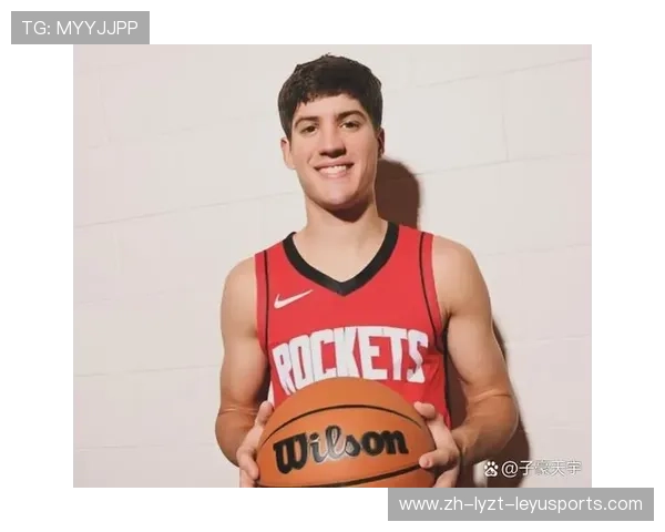 火箭队官方照片与训练图集精选